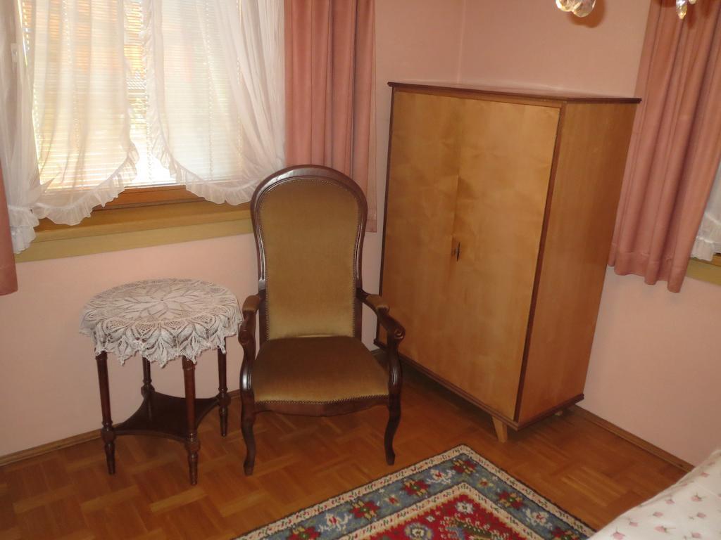 Bungalow Moewe Portschach am Woerthersee Bilik gambar
